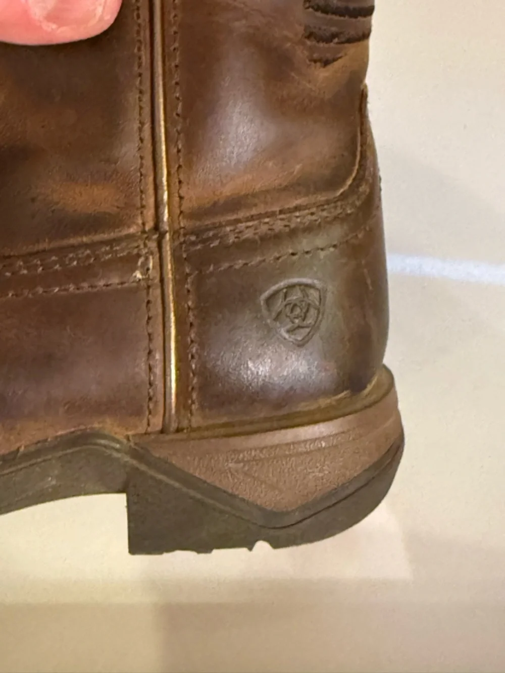 Ariat Brown Leather Western Pull-On Work Boot Kids size 9